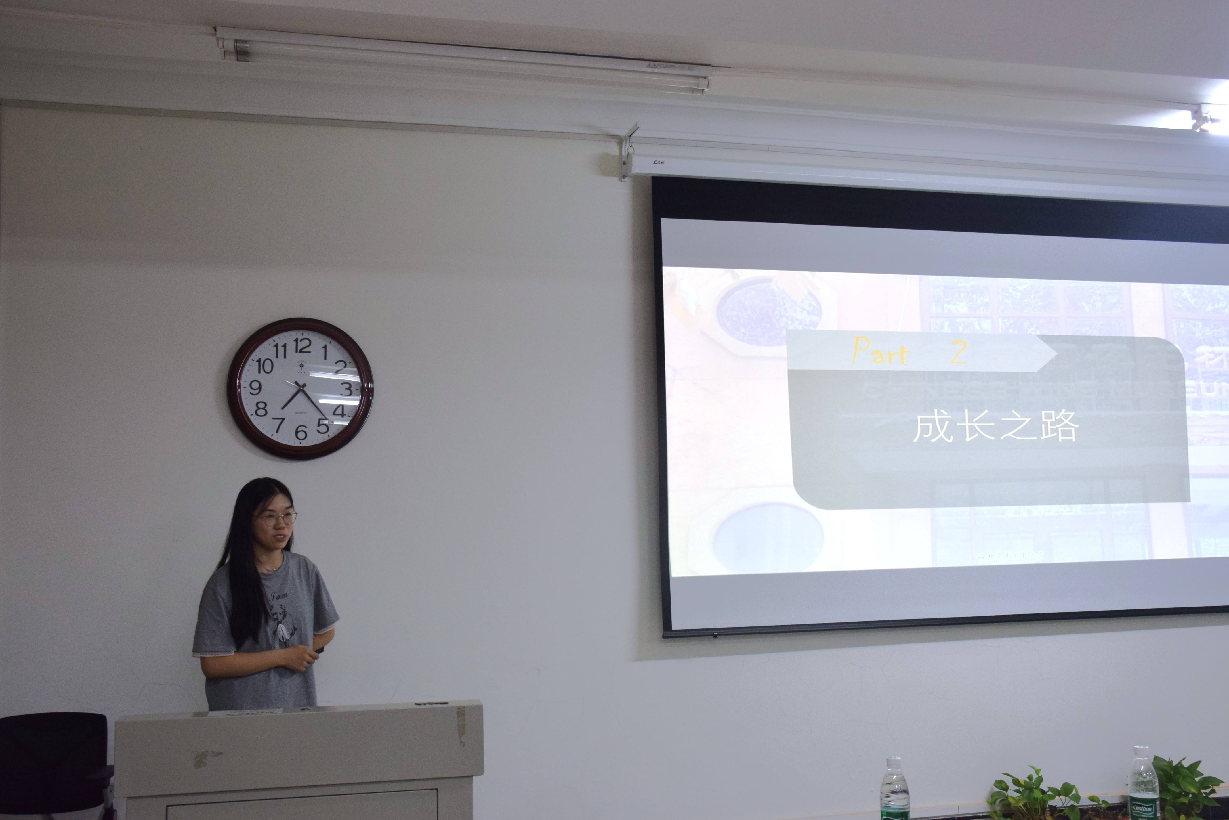温佳烁学姐分享个人成长经历.JPG