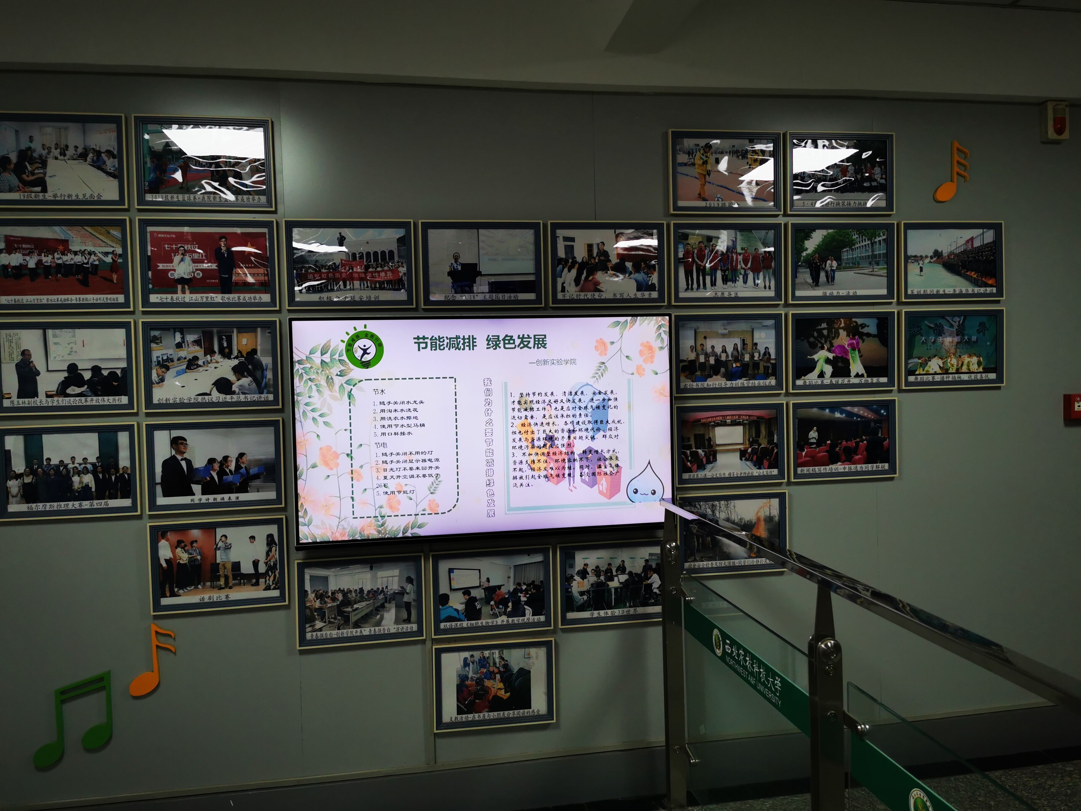 3fb8c495985041e7af118d1bbbe7825a.jpg 3fb8c495985041e7af118d1bbbe7825a.jpg