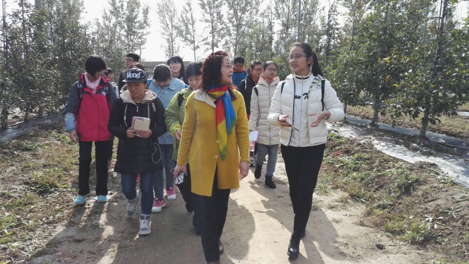 我院学生赴白水苹果试验站开展基地教学实习