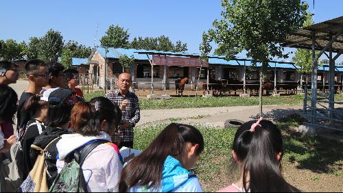 我院学生赴畜牧教学实验基地教学实习